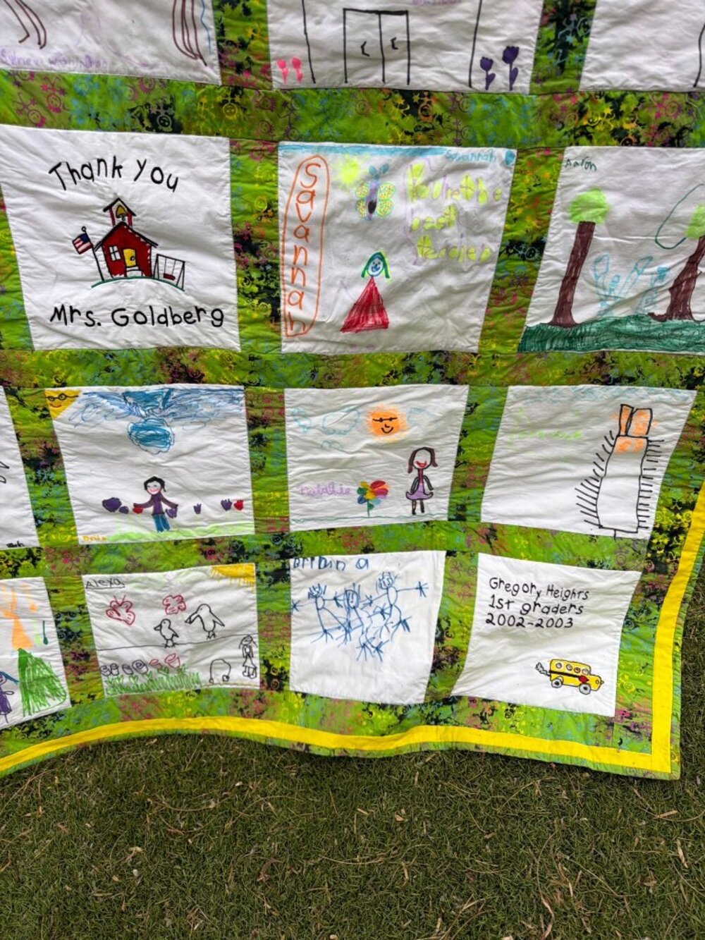 2002 Gregory Heights Elementary Burien WA 1st Grade Memory Throw Quilt 59 x 58 - Picture 7 of 13